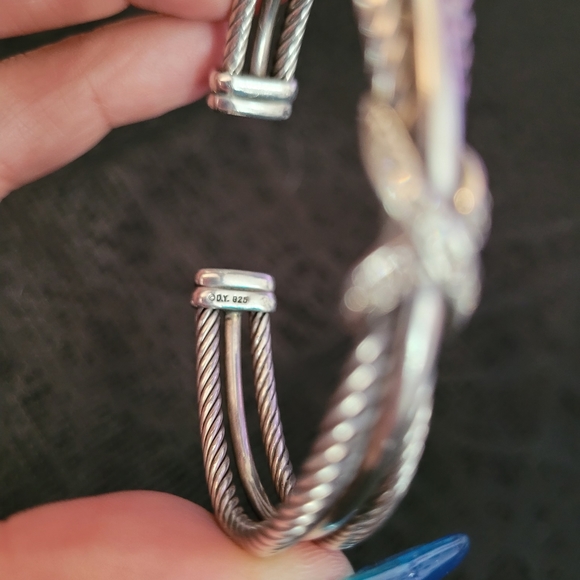 Crossover X Bracelet with Diamonds, 7mm - Picture 3 of 4